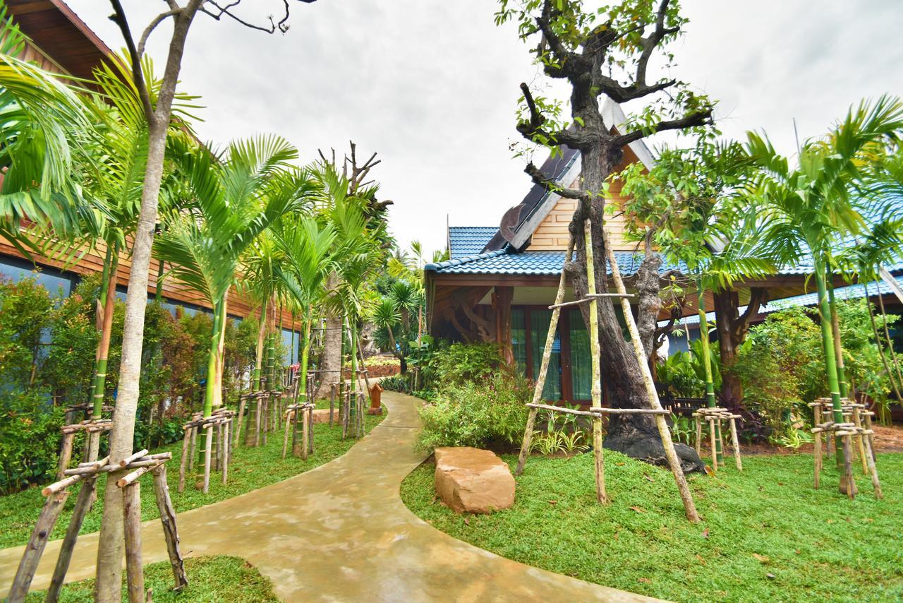The Nine Thipthara Klongson Resort Ban Nong Thale Esterno foto
